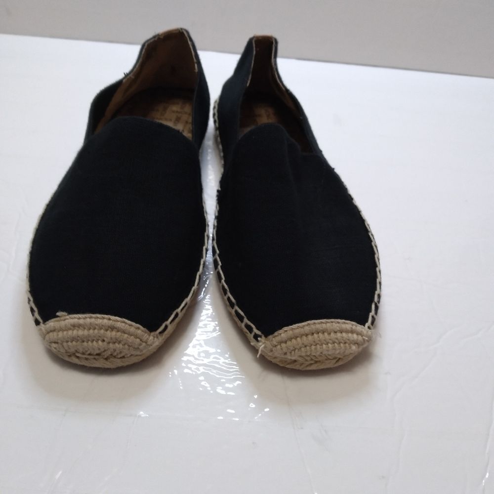 Vionic women's spadriller shoes  flats  black size9